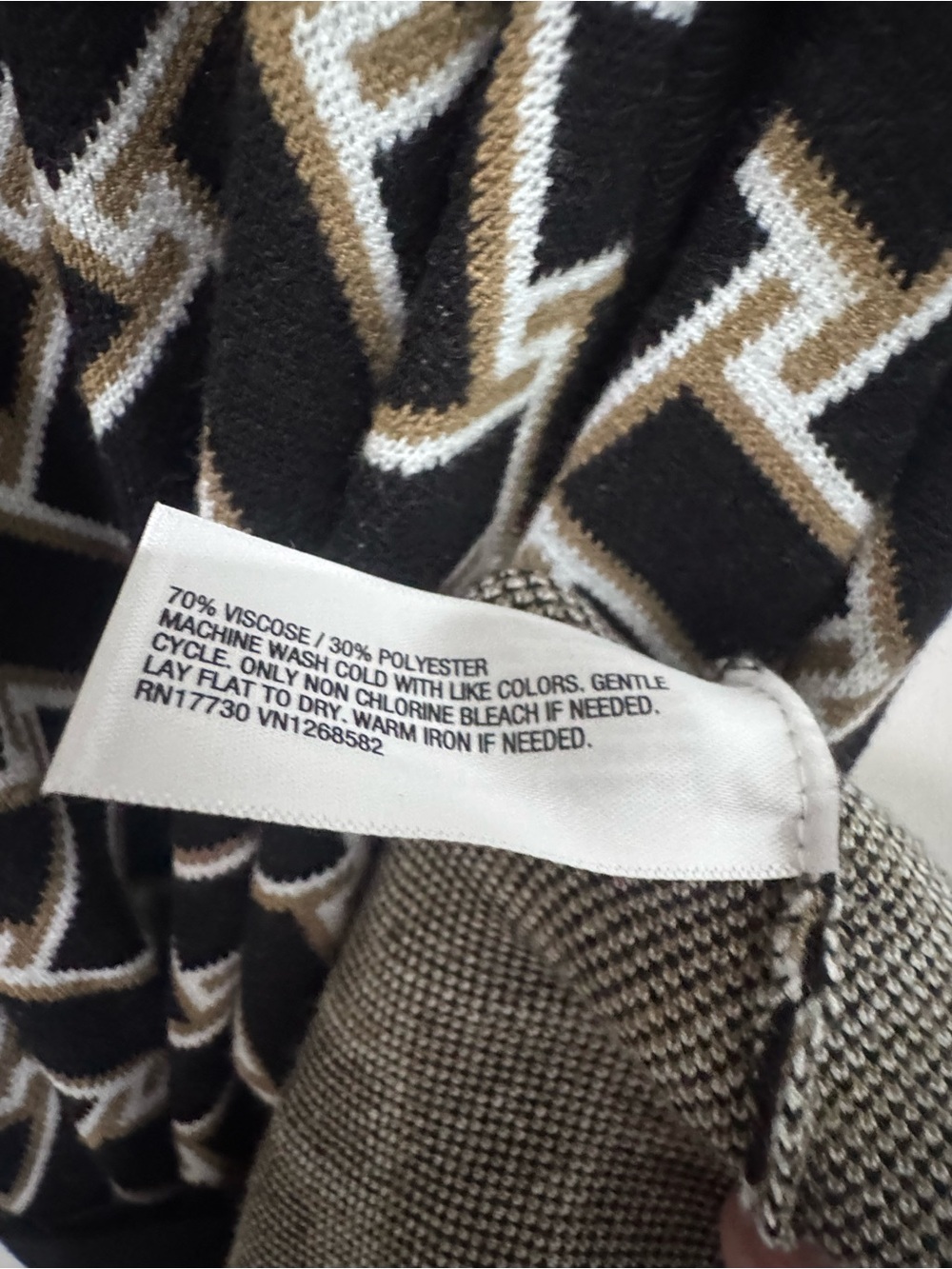 Diane Von Furstenberg x Target Black and White Geometric Wrap Midi Dress - Picture 10 of 10